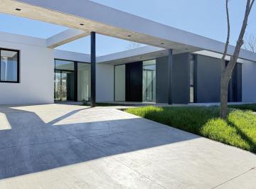 Casa · 218m² · 4 Ambientes · 2 Cocheras · Venta, Casa, 4 Ambientes, Parque, Parrilla, Barrio San Matías, Escobar