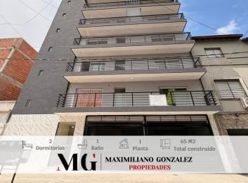 Departamento · 65m² · 3 Ambientes · 1 Cochera · Departamento Venta - Lanus Oeste