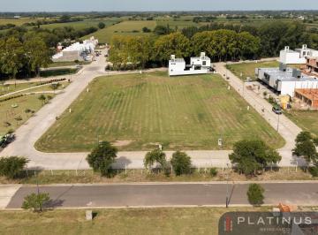 Terreno · 360m² · Lote Central en Venta de 360 m² - Campo Chico