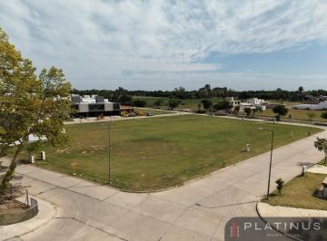 Terreno · 360m² · Lote Central en Venta de 360 m² - Campo Chico