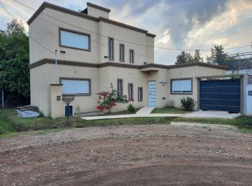 Casa · 126m² · 4 Ambientes · 1 Cochera · Venta Casa 4 Ambientes Matheu Escobar