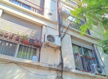 Departamento de 3 ambientes, Flores · Tres Ambientes Buen Estado Luminoso Apto Credito