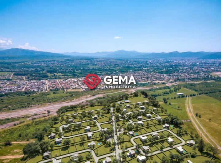 Terreno · 600m²