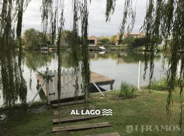 Casa · 300m² · 7 Ambientes · Casa Al Agua con 4 Dorm. en Alquiler en El Barrio Los Castores Nordelta