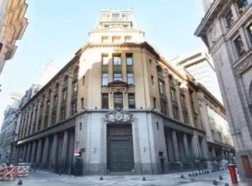 Oficina comercial · 2000m² · 7 Cocheras · Oficina en Alquiler en Microcentro