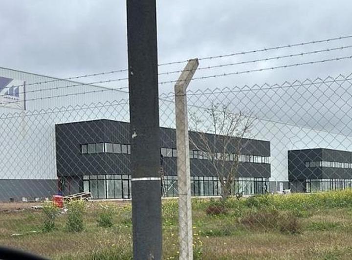 Depósito · 2350m²