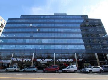 Oficina comercial · 88m² · Oficina en Alquiler en Puerto Madero