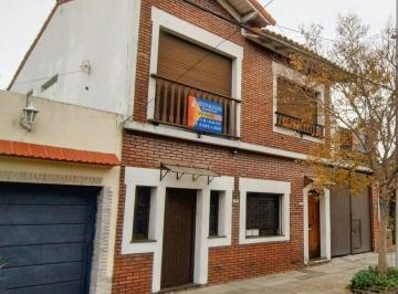 PH · 87m² · 4 Ambientes · PH en Planta Alta de 4 Ambientes Totalmente Independiente.