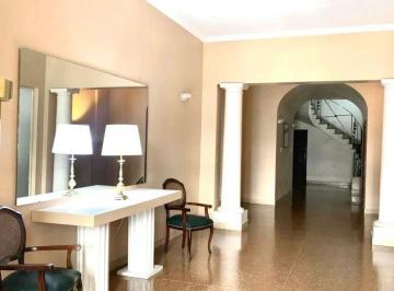 Departamento de 3 ambientes, Recoleta · Excelente S/piso Al Frente, Vista Hotel Alvear y Arboles, Edificio Amplio de Mucha Categoria