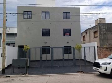Departamento · 80m² · 3 Ambientes · Departamento en Alt. de San Martin