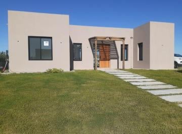 Casa de 4 ambientes, Escobar · Lindisima Casa en Venta con Renta Hasta Mayo del 2027
