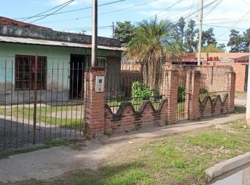 Casa · 417m² · 5 Ambientes · 1 Cochera · Casa Esquina en Alderetes
