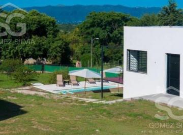 Casa · 2000m² · Complejo en Venta con 3 Cabañas en Tanti, cordoba