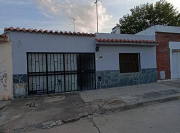 Casa de 3 ambientes, Alta Gracia · Casa en Venta - Centro de Alta Gracia