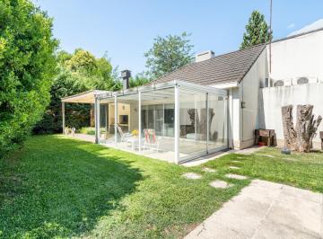 Casa · 183m² · 4 Ambientes · 2 Cocheras · Casa en Venta en Barrio Privado El Aromo - Loma Verde - Escobar - Apto Credito