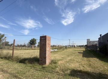 Terreno · 714m² · Terreno en Esquina - Barrio Abierto El Molino, Roldán