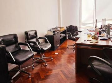 Oficina comercial · 156m² · 4 Ambientes · 1 Cochera · Oficina en Venta - 4 Ambientes - Monserrat