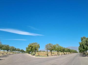 Terreno , Ciudad de Mendoza · Venta B" Privado Dalvian. Terreno Esquina. 744 m² con Vista a Cordillera y Ciudad. Mendoza.