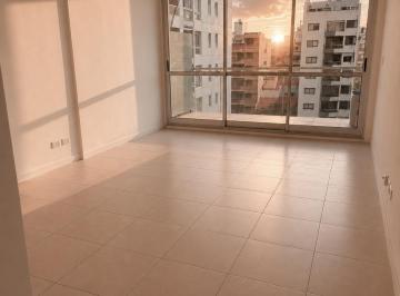 Departamento de 1 ambiente, Caballito · Excelente Monoambiente con Balcón, Sobre Av José María Moreno 357. Pileta Sum Parrilla! 32.51 m²