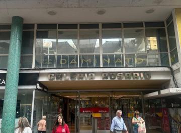 Oficina comercial · 21m² · Oficina en El Centro, Sobre Peatonal San Martin