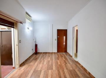 PH · 48m² · 3 Ambientes · Venta PH 23 E/ 60 y 61