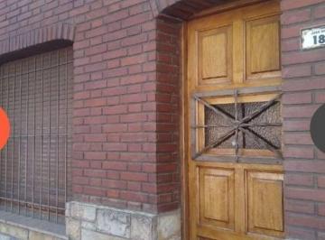 Casa de 5 ambientes, Bahía Blanca · Casa en Venta en Bahía Blanca. Excelente Ubicación