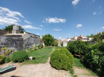 Casa de 7 ambientes, Córdoba · Casa en Venta Barrio Los Platanos Gran Terreno