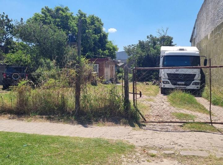 Terreno · 488m²