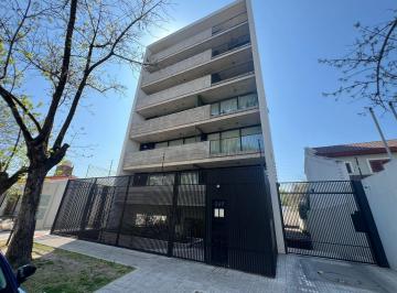Departamento · 63m² · 2 Ambientes · 1 Cochera · Departamento con Balcón y Cochera en Venta en Ituzaingo