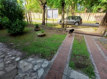 Casa · 120m² · 3 Ambientes · 2 Cocheras · Casa en Venta en Paso del Rey