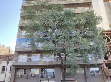 Departamento de 2 ambientes, Caballito · Muy Buen 2amb en Suite con Amplio Balcón - Cochera - Toilette