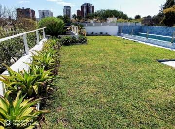 Casa · 430m² · 5 Ambientes · 3 Cocheras · Estrene Casa en Alquiler Husares 1900 Belgrano Chico Jardin Pileta Vidriada 5 Ambientes 4 Suites