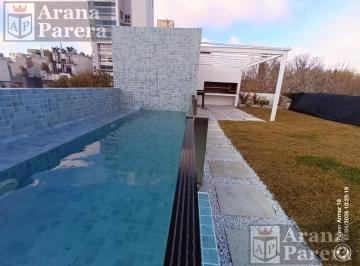 Casa · 430m² · 5 Ambientes · 3 Cocheras · Estrene Casa en Alquiler Husares 1900 Belgrano Chico Jardin Pileta Vidriada 5 Ambientes 4 Suites