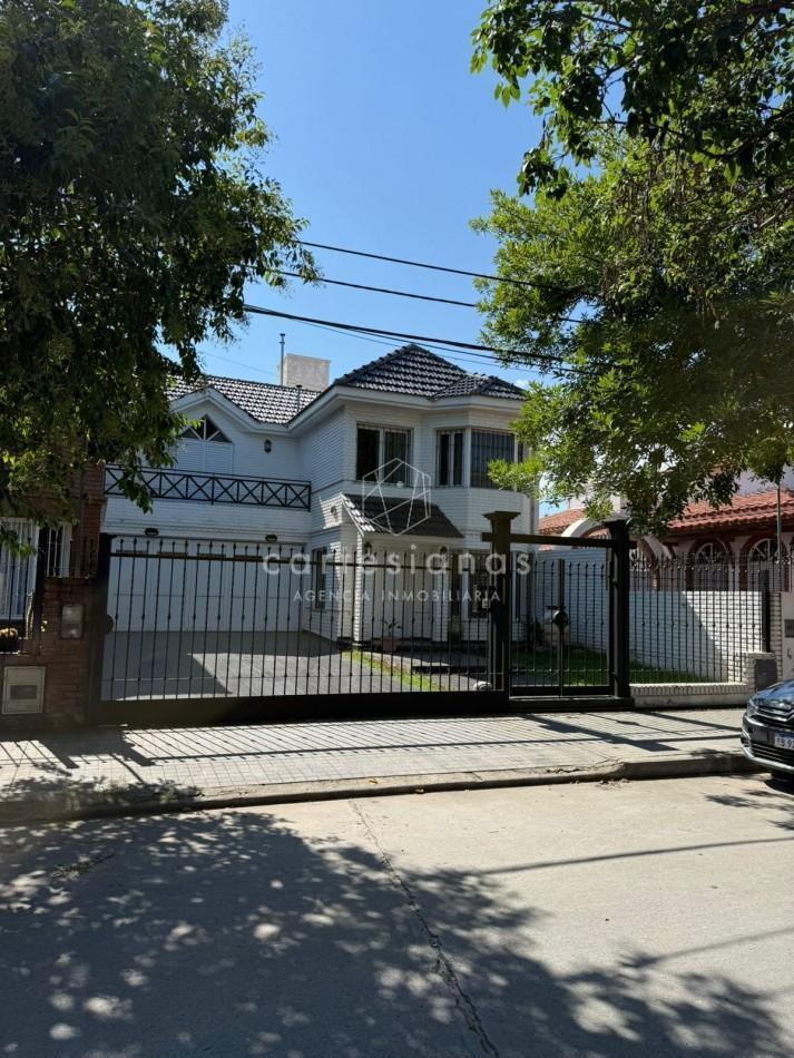 Obispo Moscoso y Peralta 2550, X5000 Córdoba, Argentina, Córdoba, Córdoba, Argentina.