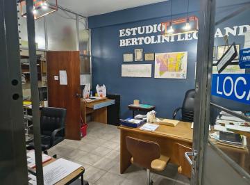 Local comercial · 25m² · 2 Ambientes · Local en Venta en La Galeria de Av Maipu 2500