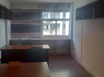 Oficina comercial · 26m² · 1 Ambiente · Venta. Oficina 26 m². Av Belgrano y Perú.