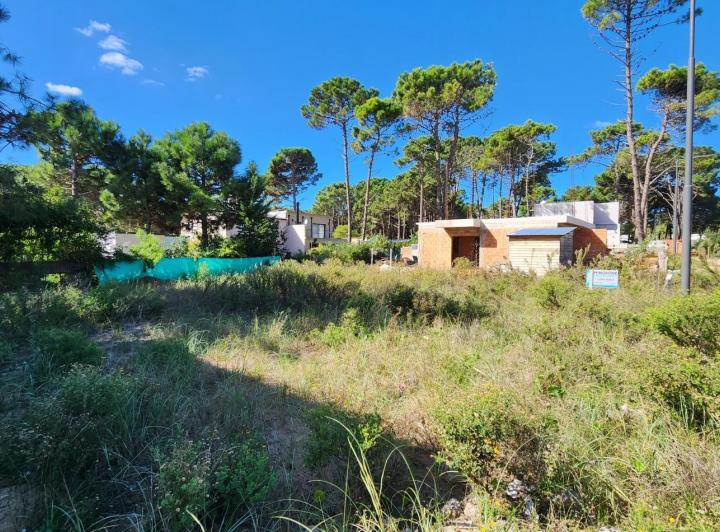 Terreno · 162m²