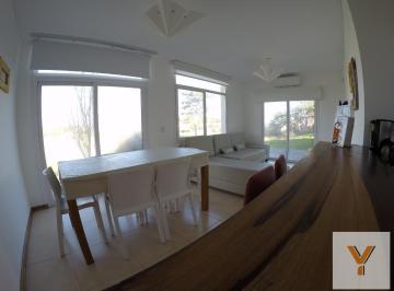 Casa · 65m² · 3 Ambientes · Casa en Venta - 2 Dorm. 1 Baño - Balcon - 65 m² - Villa Gesell