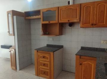 Casa · 137m² · 3 Ambientes · Venta - Casa Interna - 2 Dorm. - Teniente Agneta 1633 - Azcuenaga - Rosario