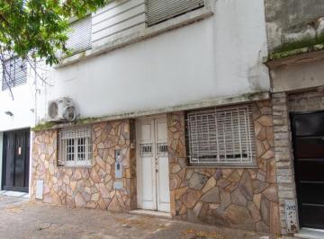 Casa · 219m² · 8 Ambientes · Zeballos 2648 - Venta Casa 4 Dorm. + Comodin