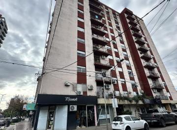 Departamento · 84m² · 5 Ambientes · 3 de Febrero 590 03 02 San Lorenzo - Venta Departamento 3 Dorm.