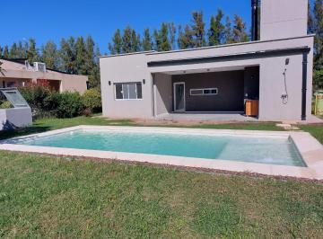 Casa · 110m² · 3 Ambientes · 2 Cocheras · Azahares del Paraná Lote 6 - Venta Casa 2 Dorm.