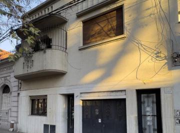 Casa · 150m² · 6 Ambientes · 1 Cochera · 9 de Julio 3585 - Casa 3 Dorm.
