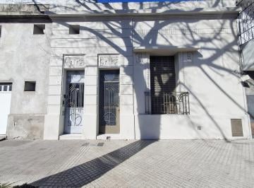 Casa · 146m² · 6 Ambientes · Ricchieri 487 - Venta Casa 3 Dorm. con Cochera