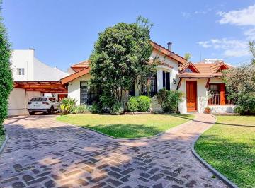 Casa · 375m² · 6 Ambientes · 2 Cocheras · Uriarte 535 - Venta Casa 3 Dorm.