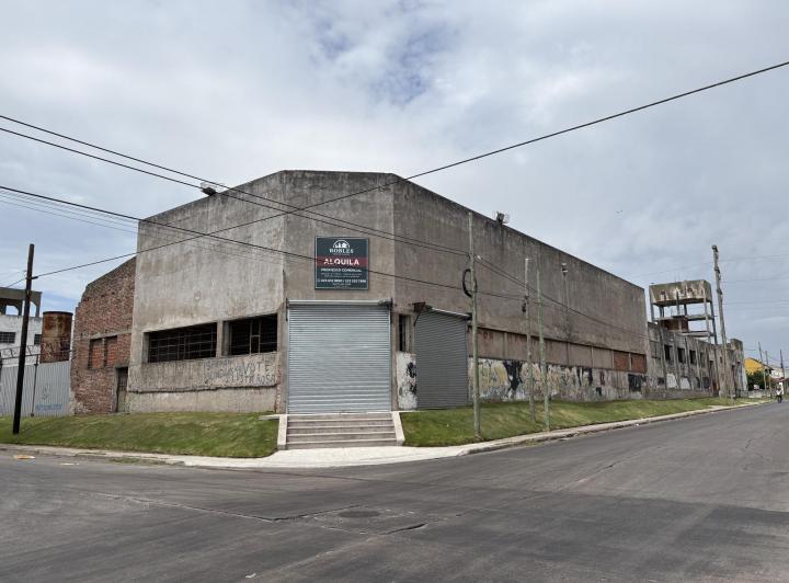 Bodega-Galpón · 1900m²