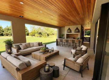 Casa · 334m² · 6 Ambientes · 2 Cocheras · Venta Casa 4 Dorm. en Kentucky Calidad Amenities