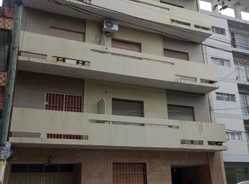 Departamento · 50m² · 3 Ambientes · Departamento 3 Ambientes en Alquiler - Ramos Mejía