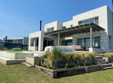 Casa · 1081m² · 7 Ambientes · Casa Venta en El Barrio Muelles, Puertos del Lago