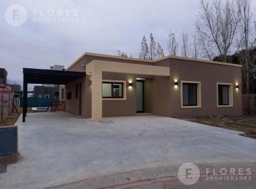 Casa · 135m² · 4 Ambientes · 1 Cochera · Casa en Venta, 4 Ambientes, 3 Dorm., 2 Baños, Lagoon Pilar, Pilar